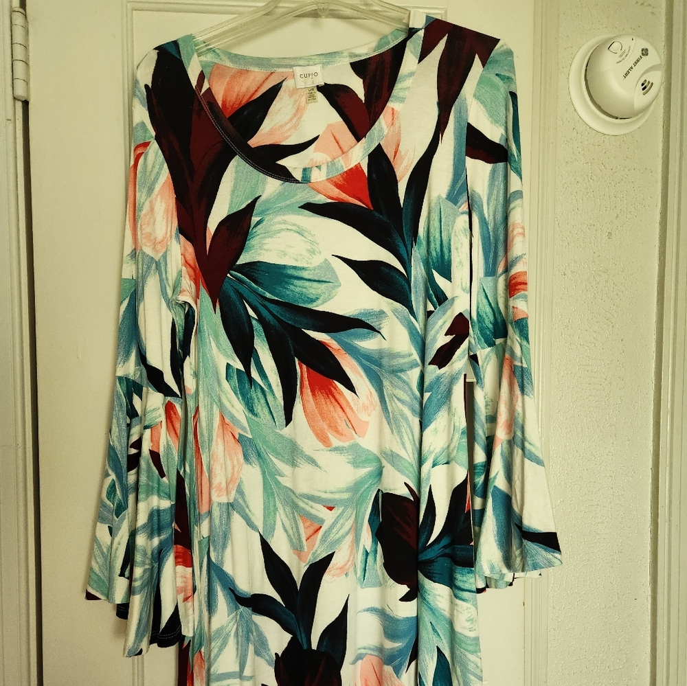 Cupio Knee Length  Dress